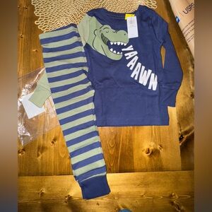 Old Navy Boys Dinosaur Pajama Set –  2-Piece | Navy & Green | NWT